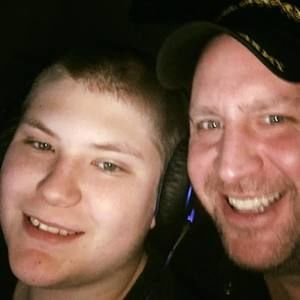 Meet your Posher, Travis